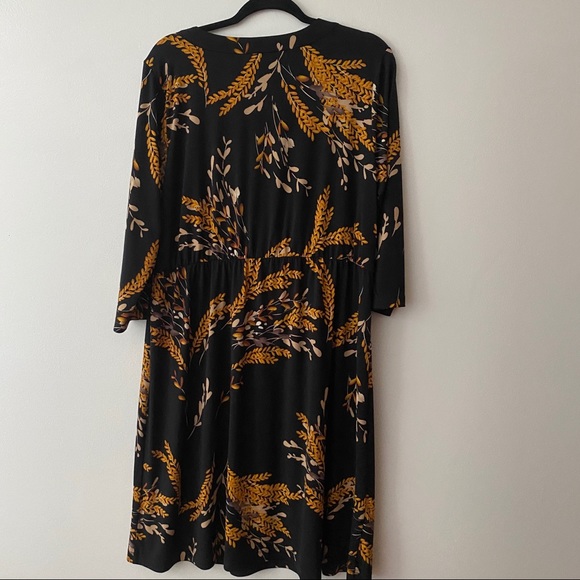 212 Collection Wrap Dress - Picture 5 of 5